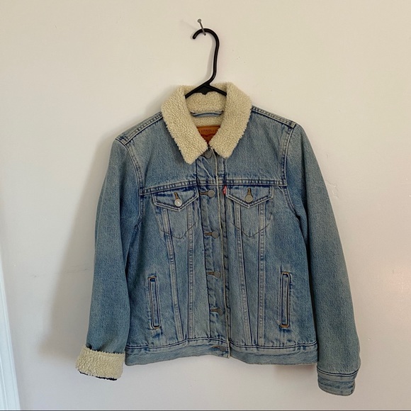 Levis denim jacket - Picture 1 of 3